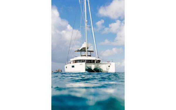 Lagoon 52 F Akana