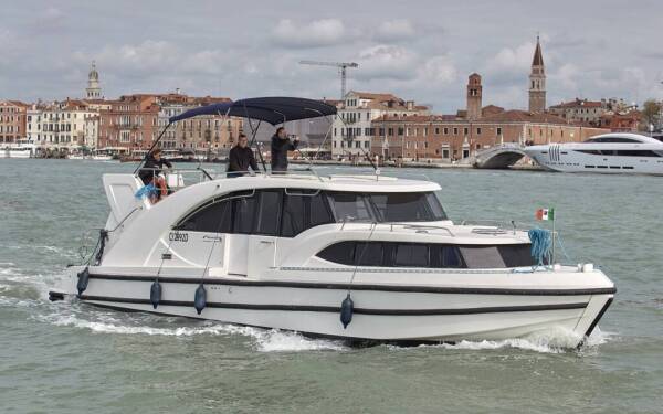 Minuetto 6 03